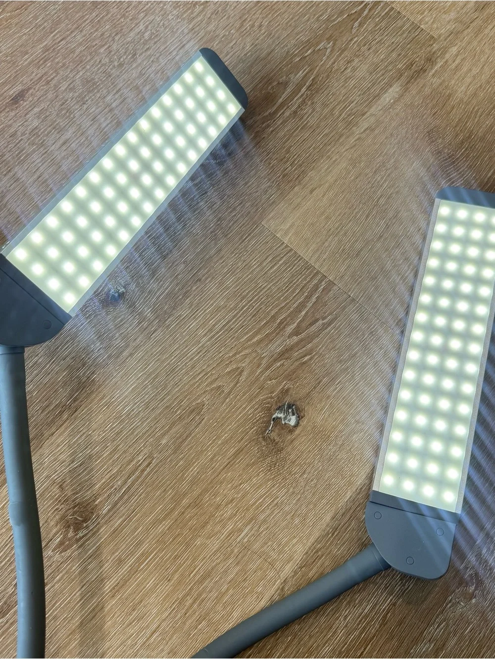 Classic Elite 2 Portable LED Light Kit - Black/Grey